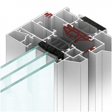 Joint central (Profil 3 joints) et isolation multi-chambres
